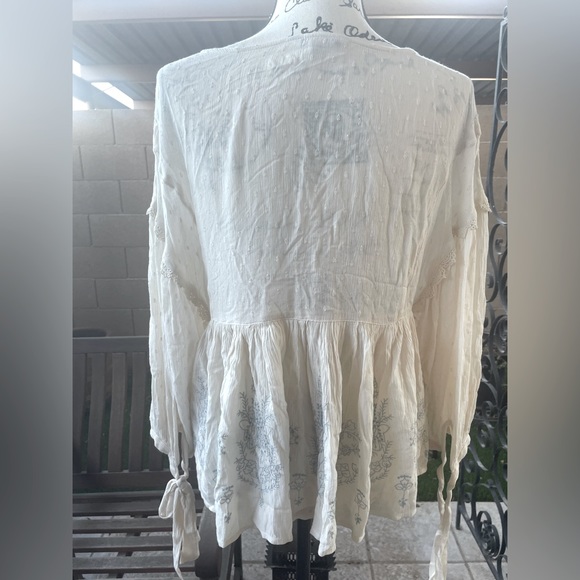 American Eagle Outfitters Blue Embroidered Lace Lightweight Boho Tunic Blouse MD - Picture 3 of 16